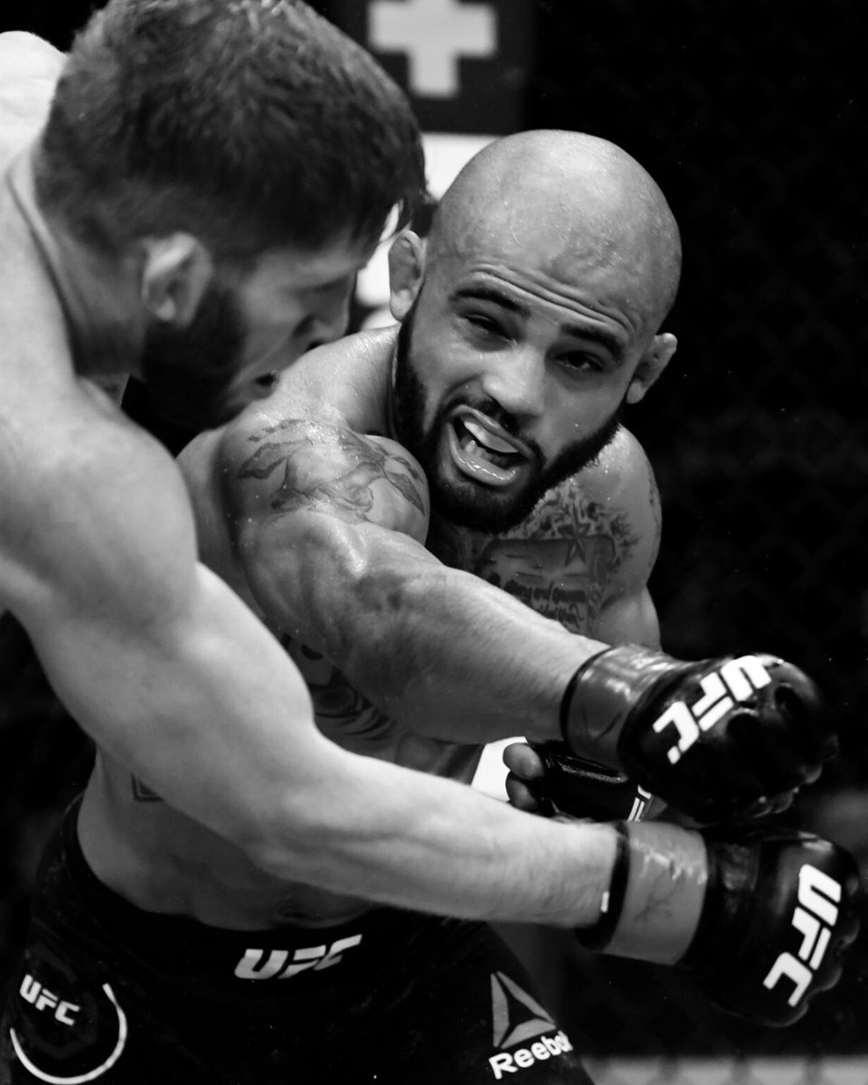 FightersFirst's tweet image. August 9th. UFC Fight Night at the Apex in Las Vegas!
Miles Johns vs Jean Matsumoto
FF x @milesxjohns | fightersfirst.shop/collections/mi…