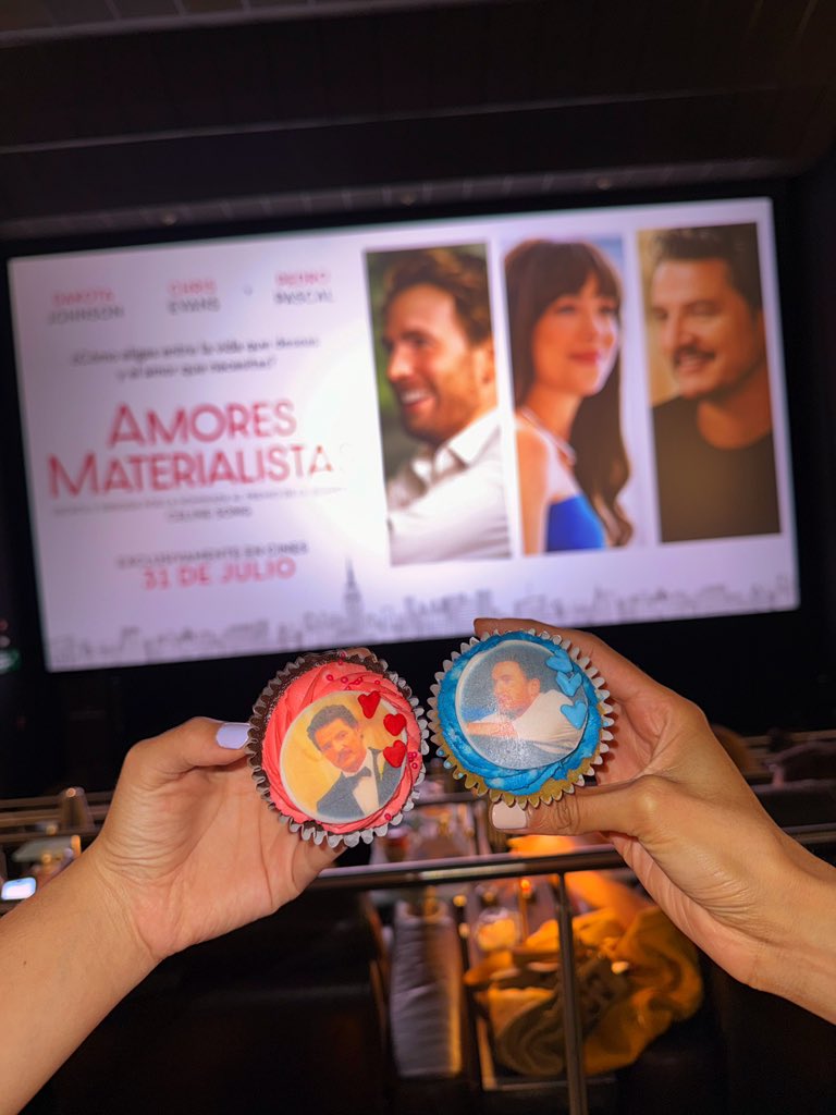 Aileendruiz's tweet image. listas para ver Materialists😭