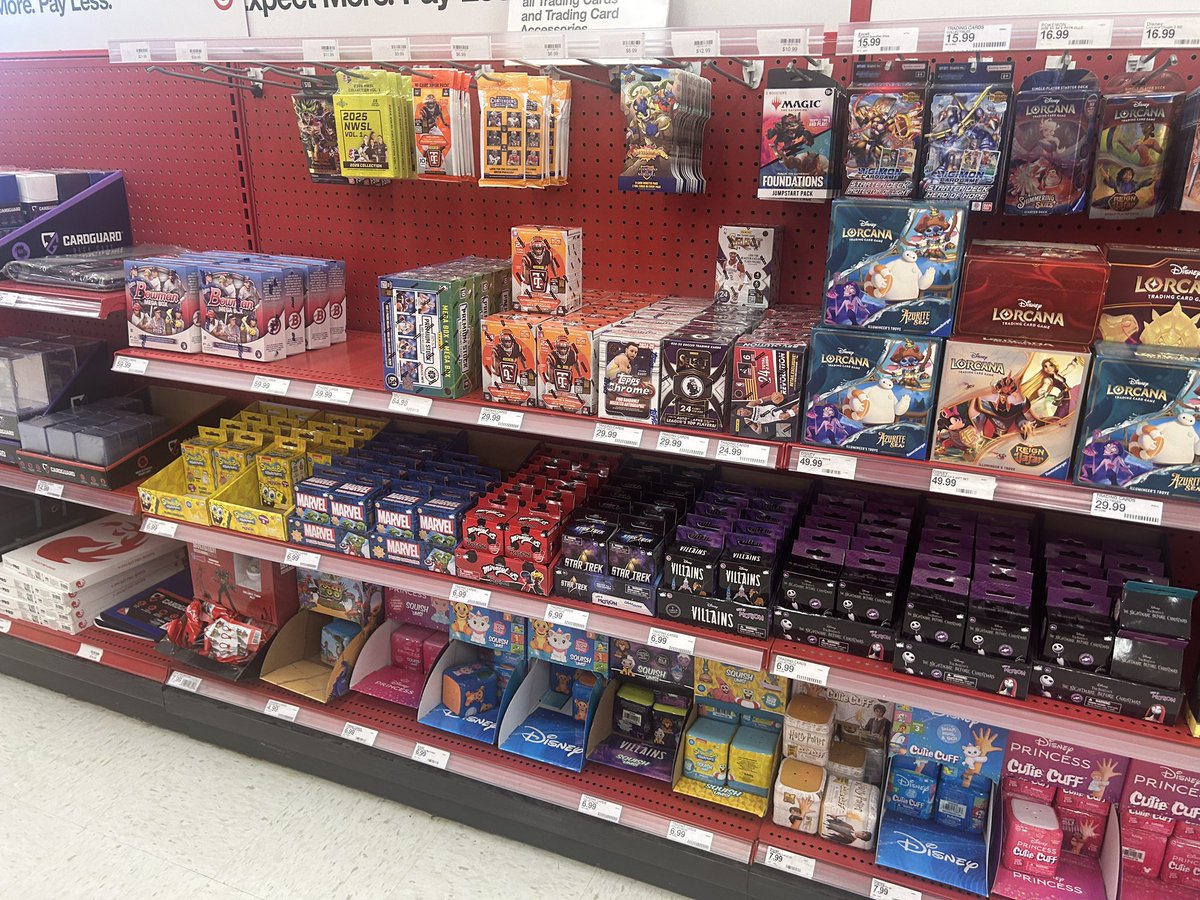 GabeyCardStacks's tweet image. Pretty sure this stuff has been sitting at my Target for months at this point. Certified, Phoenix and Contenders.