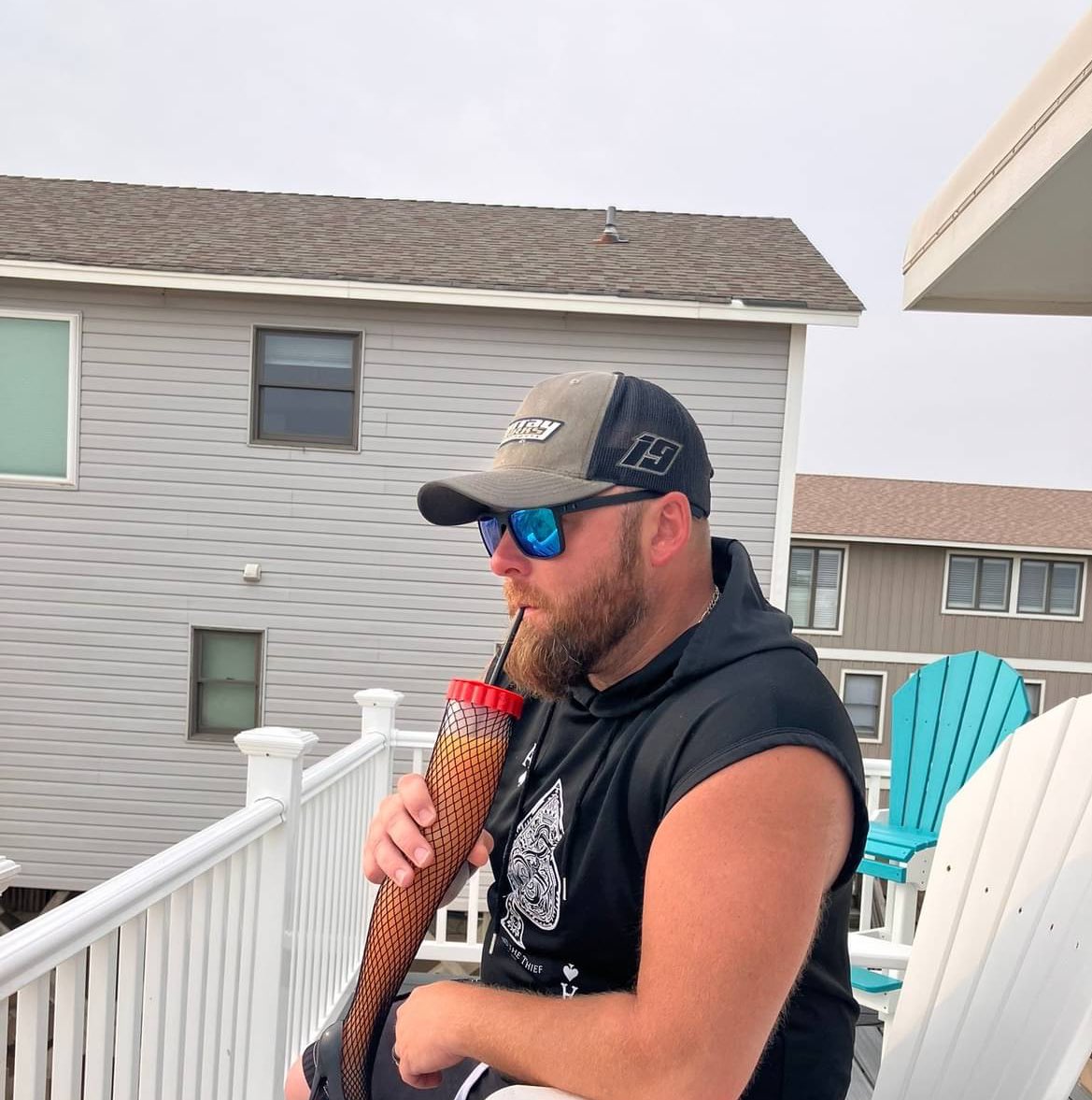 ScootBarley's tweet image. Long day in California with @214Coverage
And @CowboysBraun is already
enjoying himself! Haha.