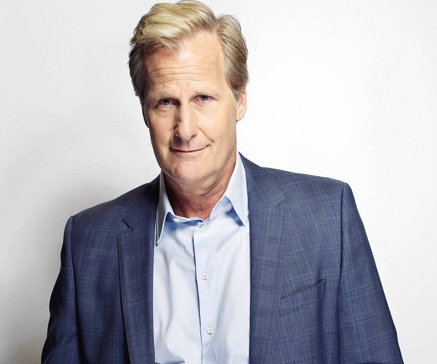 🚨NEW: Actor Jeff Daniels on Donald Trump: "We’re supposed to elect the best of us, not the worst of us. He’s everything that’s wrong with not just America but being a human being.”

RETWEET if you stand with Daniels against Trump!