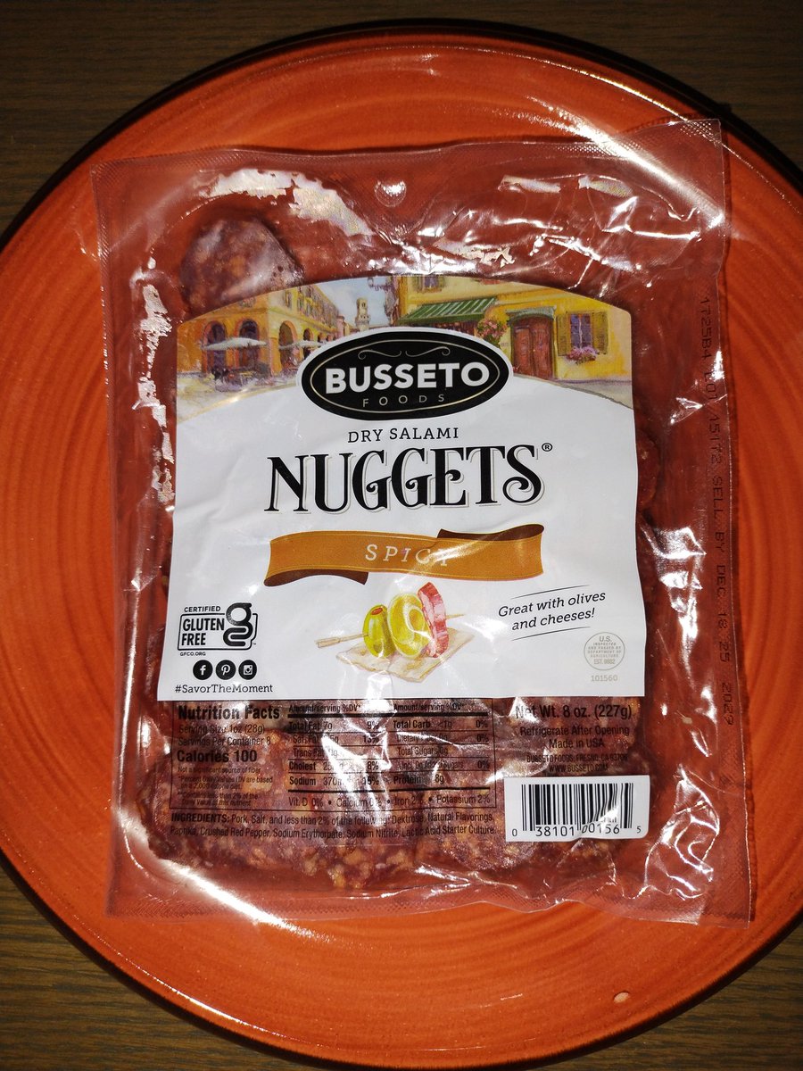asdkfjasdlfjd's tweet image. Dinner of a 31 yr old man who has fundamentally ruined his life