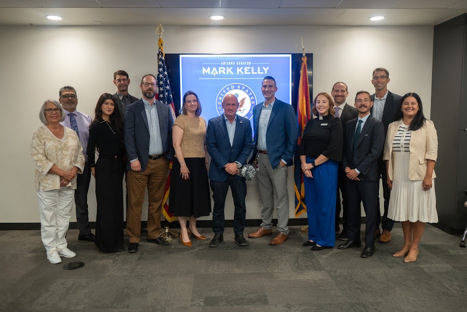 AZDHS's tweet image. Last week, ADHS joined Arizona leaders for a roundtable on the growing impact of extreme heat.

We shared how heat affects Arizonans + explored what is being done &amp;amp; what more can be done to protect the most vulnerable. This collaboration is key to building a more resilient AZ!