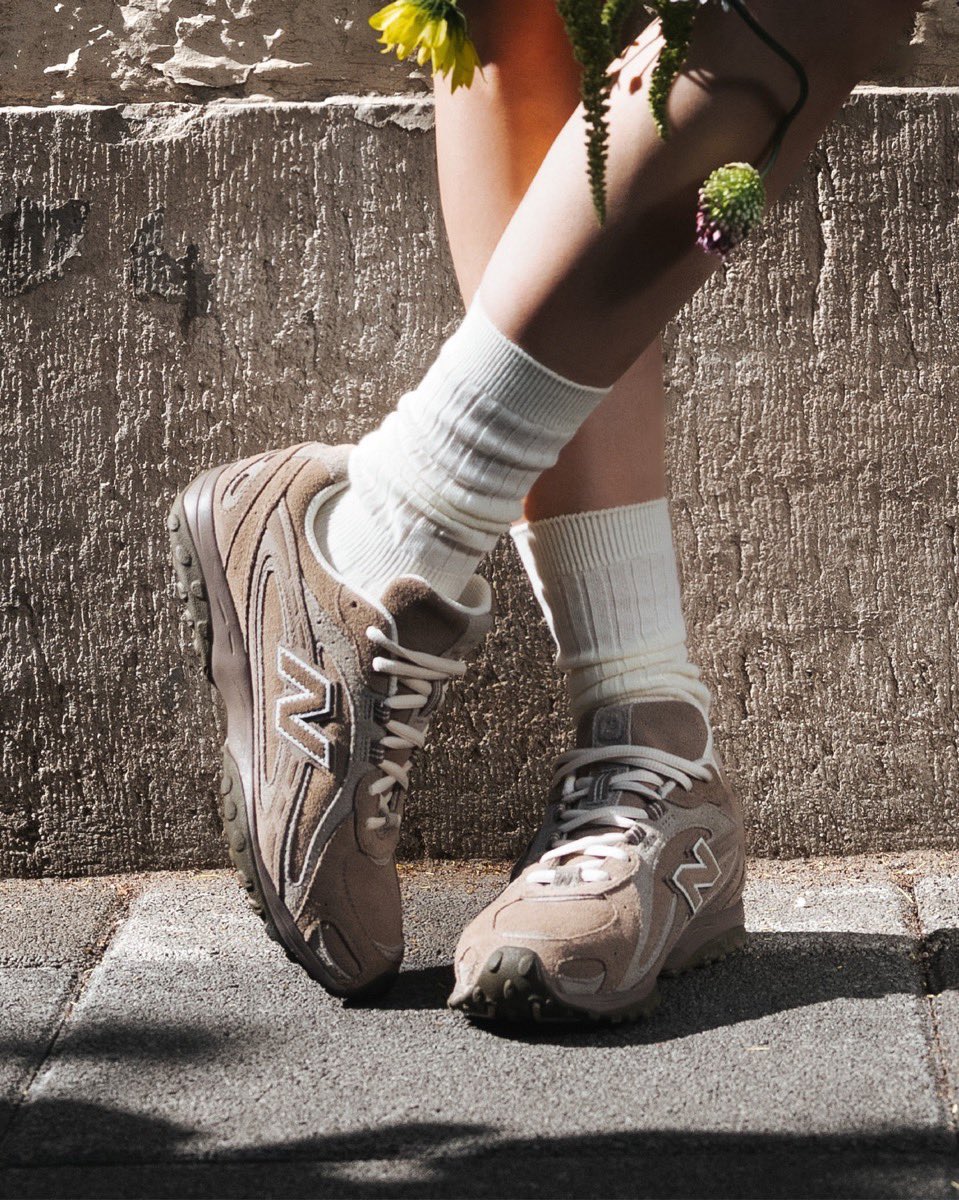 専用です☆New Balance 204L マッシュルーム 27.5 箱有 New Balance 204L “Mushroom”が国内7月30日（水）より発売 【WEB抽選