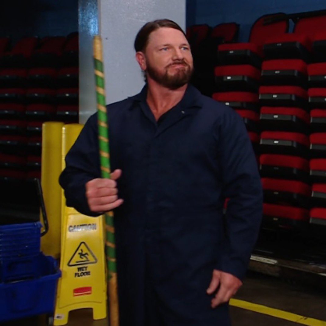 uceyrollinsx's tweet image. I love AJ manπ
#WWERaw