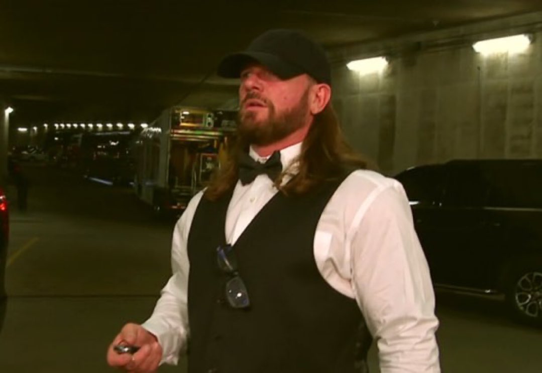 uceyrollinsx's tweet image. I love AJ manπ
#WWERaw