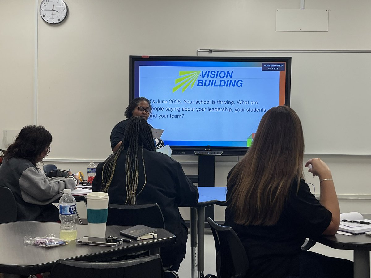 MariaRossAP's tweet image. What a powerful start to the year! Our first day back brought school leaders together to connect as a vertical team and craft a united vision to guide and inspire us through the school year ahead. @Seagoville_ES @DISDSoutheast @SmuSandra