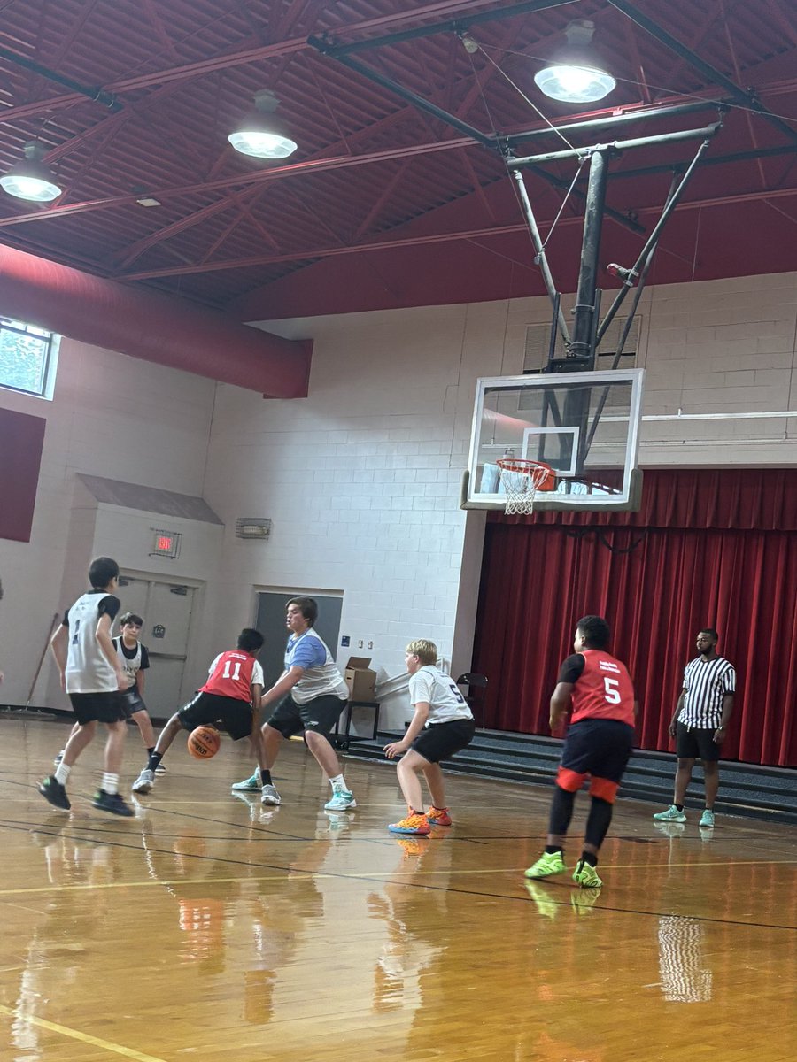 rtaborn's tweet image. Asher will sleep good tonight. He battled rising 6th grader Shane tonight. Asher had 18 pts against him.