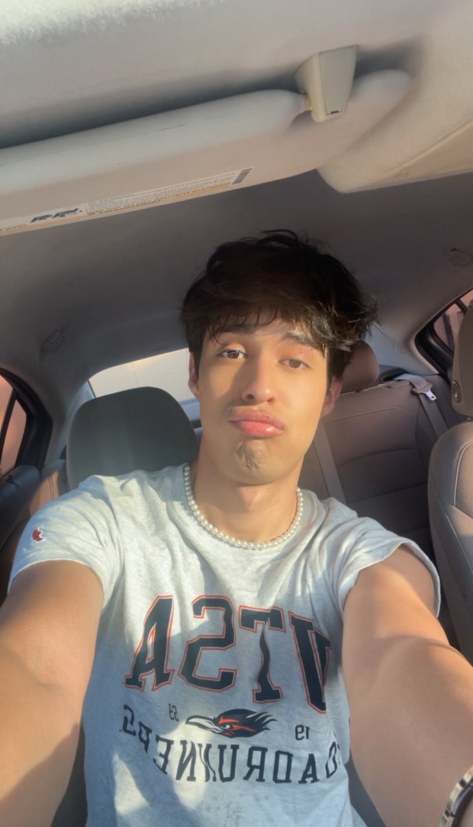 AlexCheto05's tweet image. post workout 😸