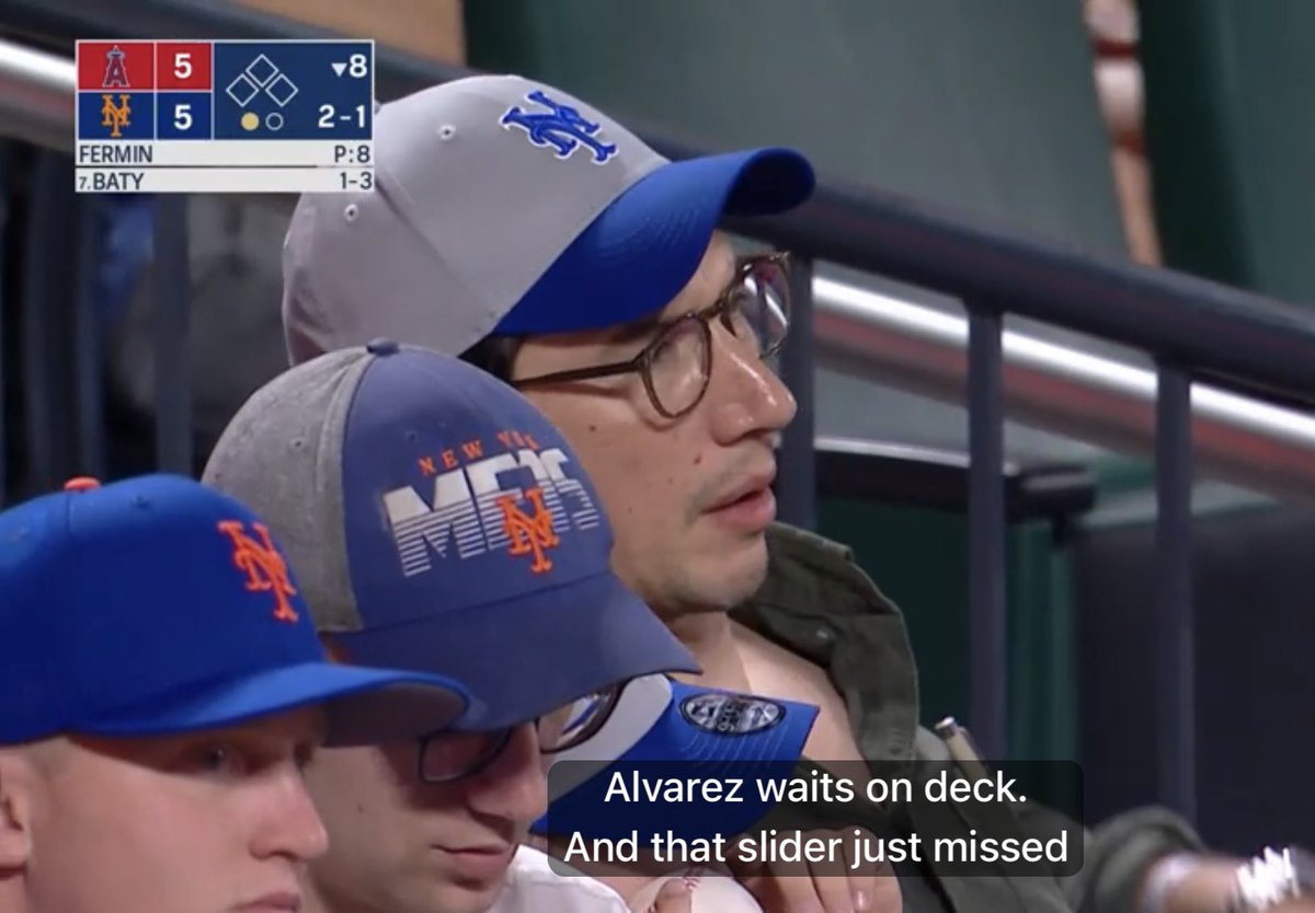 adamdriverss's tweet image. the glasses and cap combo its too much for me 🥵