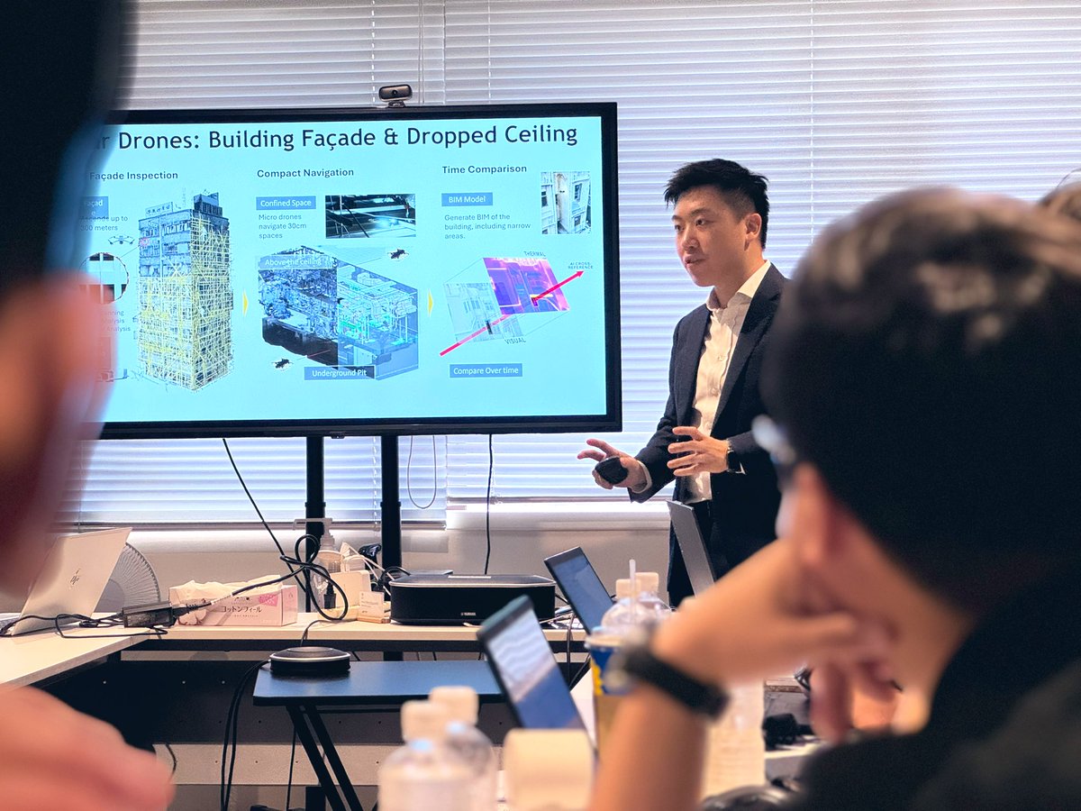 香港のパートナーのAlpha AIのDesmond社長が来日してくれて、リベラウェア千葉本社にて香港での取り組みの紹介してくれてます！DesmondはForbes 30 Under 30に選出されたこともあるので、プレゼンが上手で引き込まれる〜😍

今度は一緒に海外市場向けのウェビナーとかもやりたいな〜☺️ #liberaware