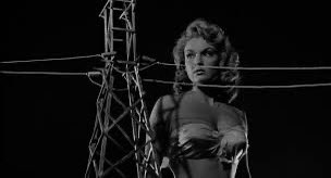 filesmargot's tweet image. rumored: margot robbie will star in tim burton’s remake of ‘ATTACK OF THE 50 FOOT WOMAN’.