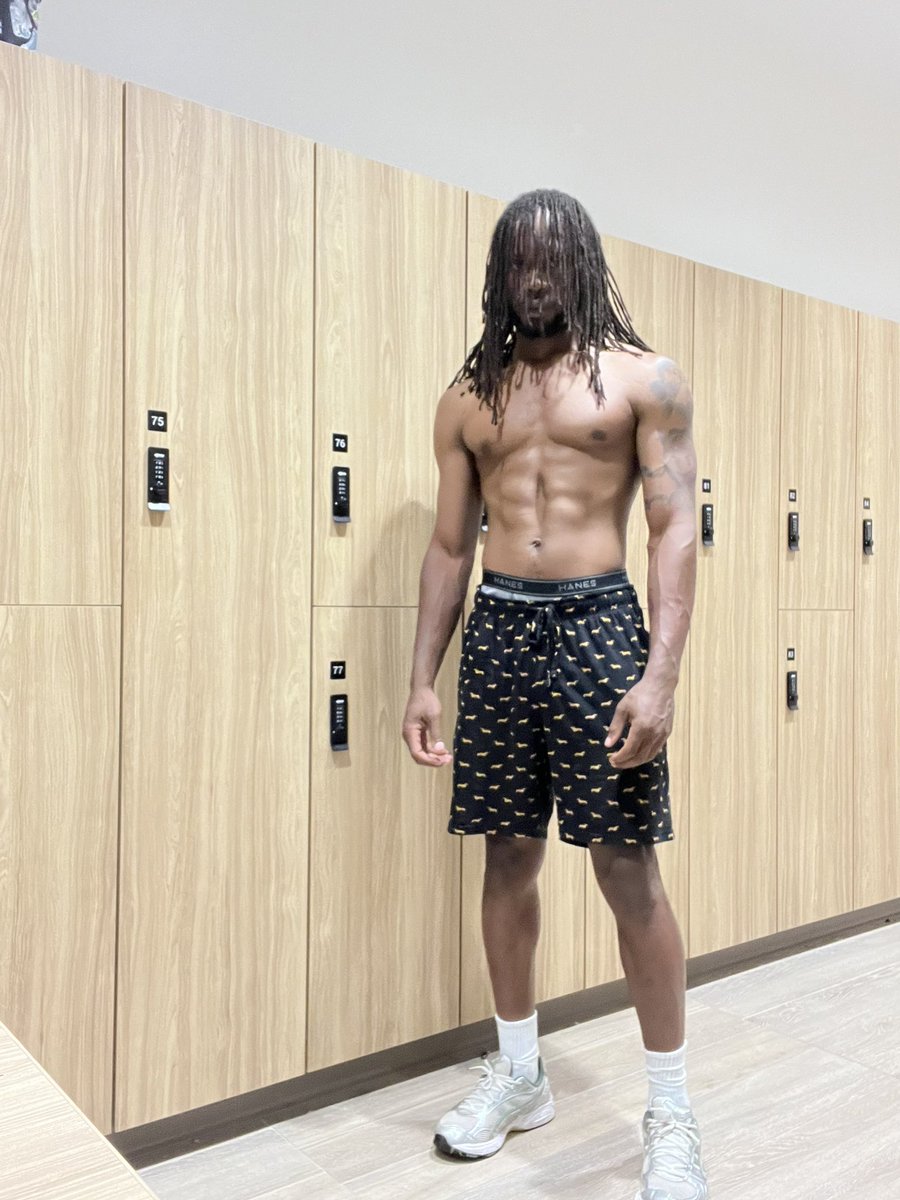 Biggs717o physique update #gym #dreadhead #streamer #influencer #marketing #content #fit #fitness
