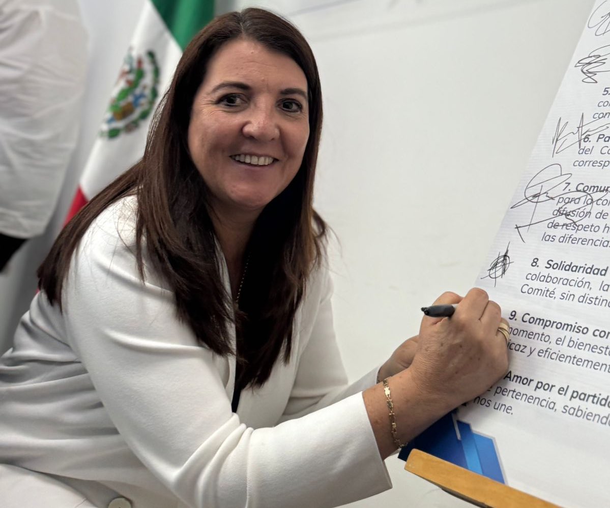 Genoveva Huerta (@genovevahuerta) on Twitter photo <a href="/PANPuebla2427/">PAN Puebla</a> <a href="/zamjorg/">Jorge Zambrano</a> Con participación activa 💬, solidaridad entre compañeros y comunicación clara y responsable, fortalecemos al <a href="/PANPuebla2427/">PAN Puebla</a>
Hoy más que nunca, nuestro trabajo es por un México con rumbo! 🇲🇽💪 <a href="/PANPuebla2427/">PAN Puebla</a> <a href="/zamjorg/">Jorge Zambrano</a> Con participación activa 💬, solidaridad entre compañeros y comunicación clara y responsable, fortalecemos al <a href="/PANPuebla2427/">PAN Puebla</a>
Hoy más que nunca, nuestro trabajo es por un México con rumbo! 🇲🇽💪