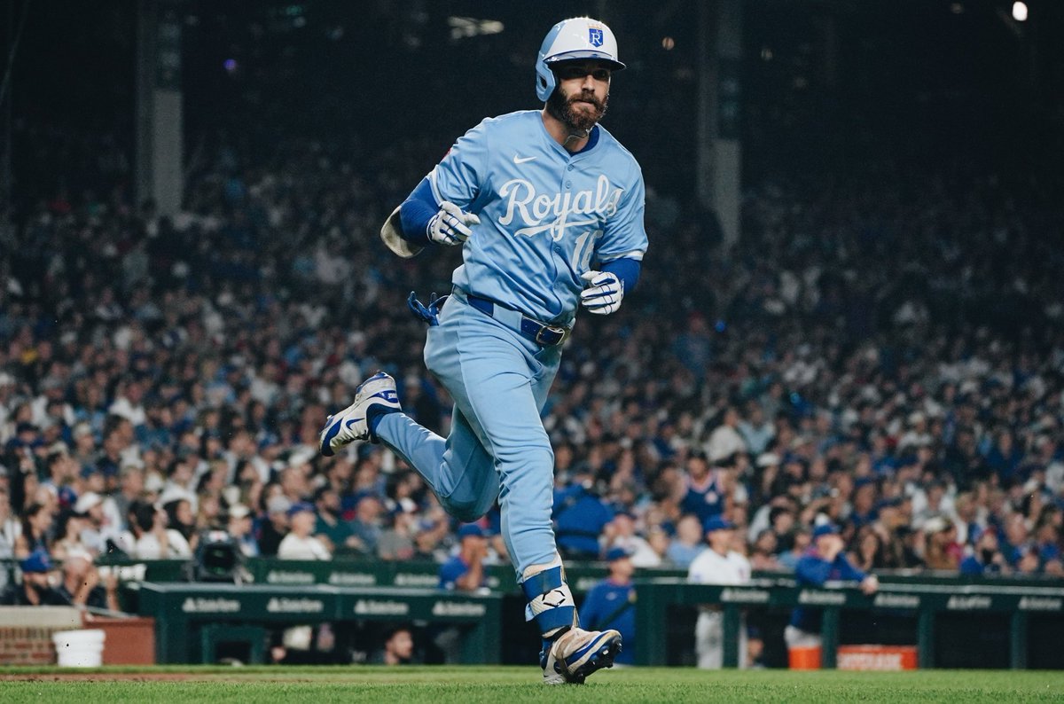 Royals's tweet image. That “just homered in the ballpark you grew up going to” feeling.