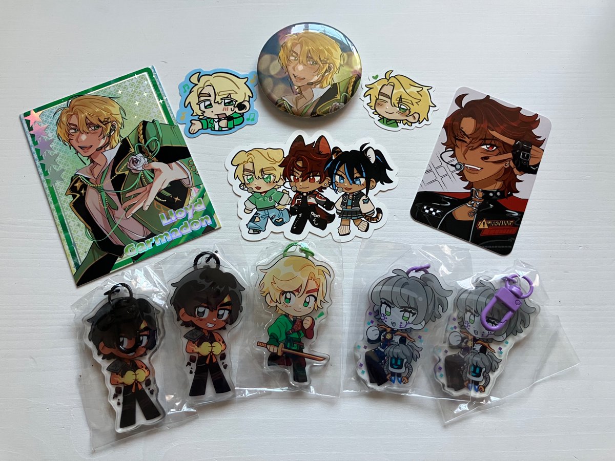 openlycomplex's tweet image. we do a little spending 🤭 thank you @keedy_0o4!!