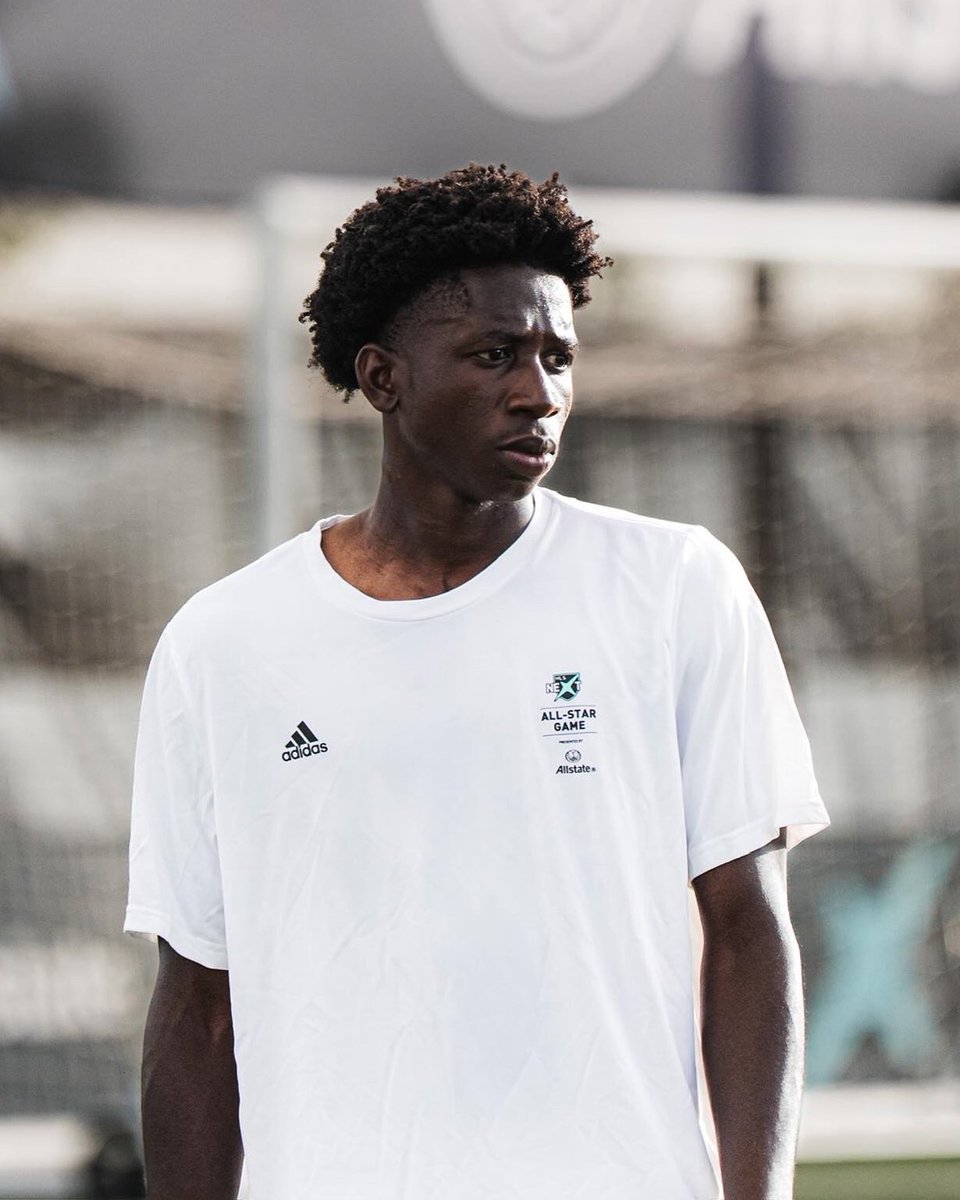 CrewAcademy96's tweet image. GOALLL!! PRINCE FORFOR PUTS IT AWAY 😤😤😤
Prince finds the rebound to put the East ahead 3-2 going into the final 13’ 👀
#Crew96 | #VamosColumbus
