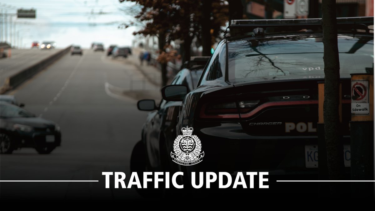 VancouverPD's tweet image. #VanTraffic: The Lions Gate Bridge has reopened to traffic in both directions.
