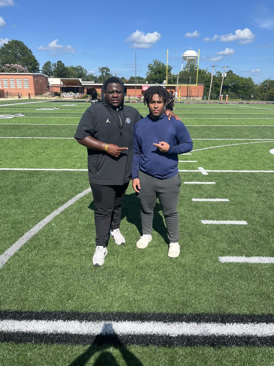 MarlinJones (@marlin_jones54) on Twitter photo Thank u to <a href="/CoachJones_75/">Jermaine Jones Jr</a> and <a href="/HolmesccFB/">Holmes Football</a> for inviting me to watch practice today. Thank u to <a href="/CoachJones_75/">Jermaine Jones Jr</a> and <a href="/HolmesccFB/">Holmes Football</a> for inviting me to watch practice today.
