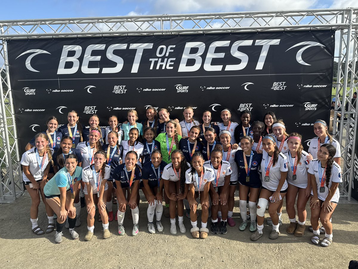 YoJaffe's tweet image. Unreal. The @ourcitysc 09 GA White team are the 2025 Surf Cup Best of the Best Champions. This group continues to shine and I’m so so proud of them.
Also big congrats to SoCal Reds for helping us make it an all @GAcademyLeague final.
@TopDrawerSoccer @MattSkraby @PrepSoccer…