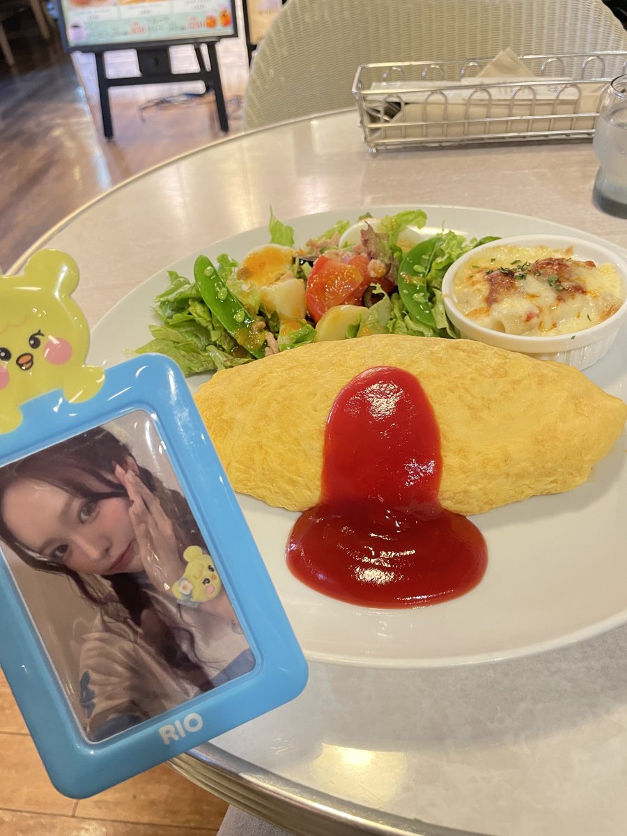オムライス ?media_id=3197789668314392617
