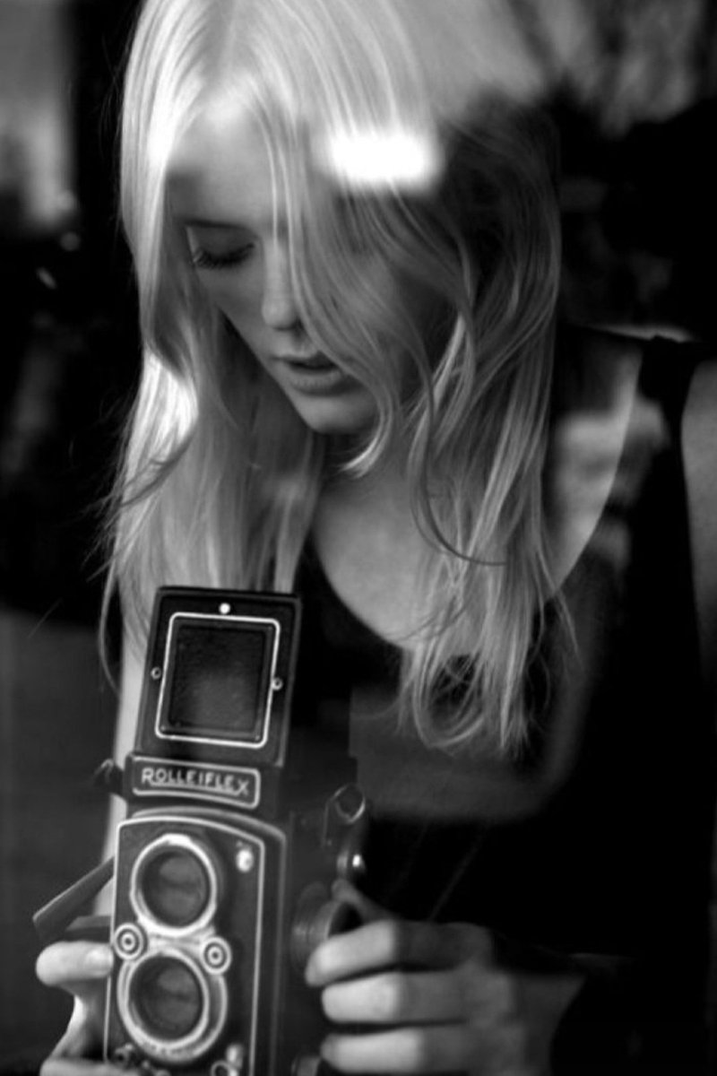 Para llegar a cualquier cosa que te propongas hace falta primero la ambición y luego el talento, el conocimiento y, finalmente, la oportunidad.😉Buenos días.  Feliz Martes 🦋💙
C.R.Zafon