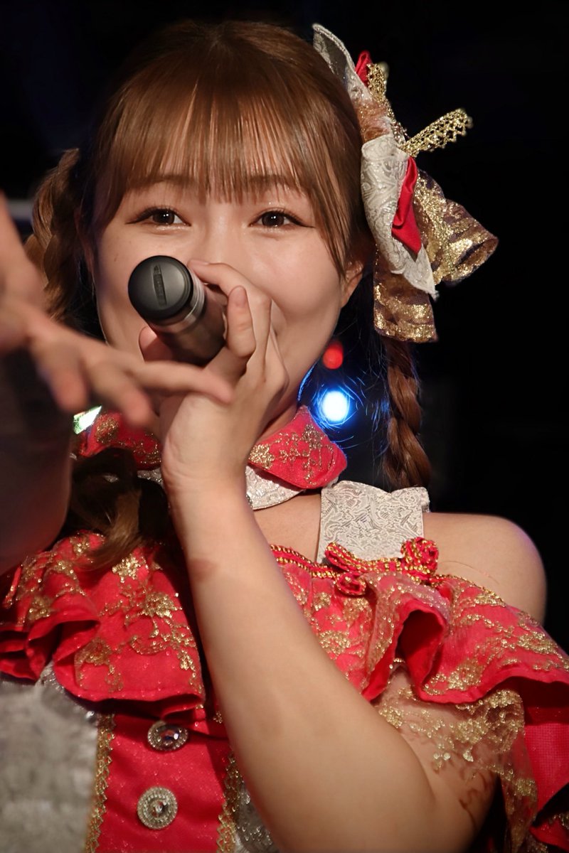 2025.07.21
秋葉原COSMICLAB

唐突に行って驚かすはずが、この衣装に驚かされた🤣

 #間宮華恋