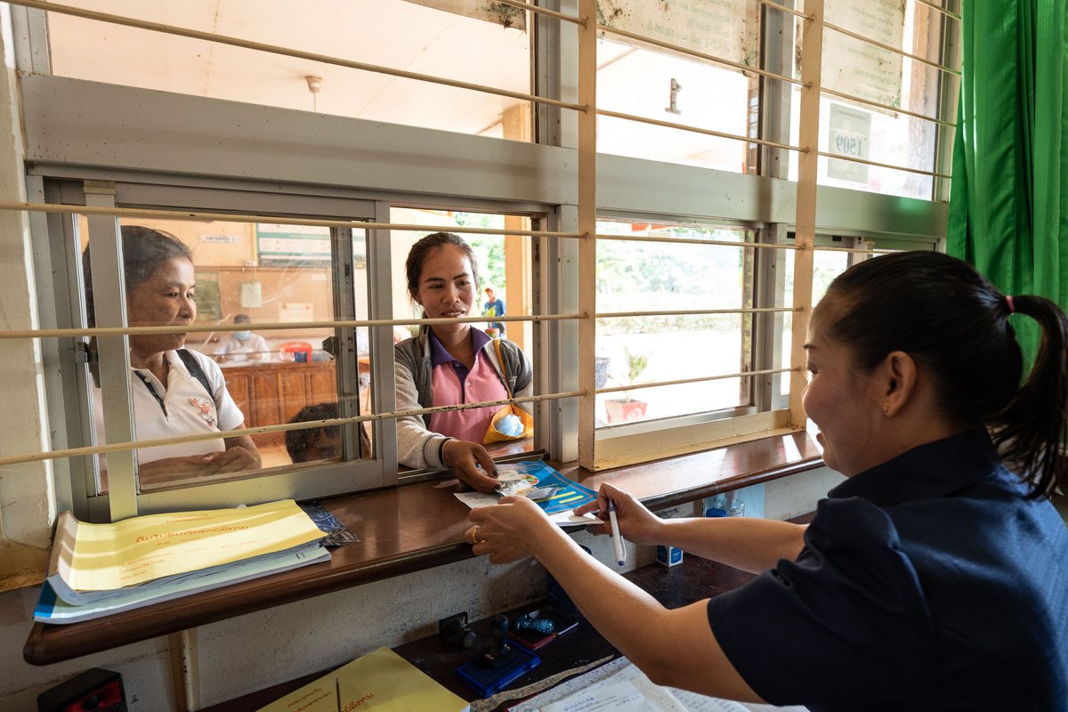 WR_LaoPDR's tweet image. Since 2011 WHO has supported 🇱🇦with tracking essential health expenditure data, from Gov budget, donors & public, across many #health topics
Recent trainings for national & provincial officials help ensure timely/accurate data + #health resources are allocated where most needed
