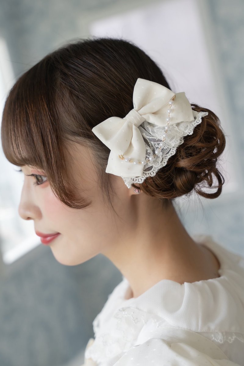 Sfunnyfairy's tweet image. 📣本日お昼!12:00〜発売🪽✨
プティパルティションシリーズ🎼
コーデを彩るヘアアイテムが3種登場❕
つけるだけで、魔法にかかったかのように
可愛くなれちゃう⭐️🪄
職人の手の込んだ技術も詰め込まれています🪡
3つの中でどれが一番お好みですか?🫧
詳細はALTに載せています💫