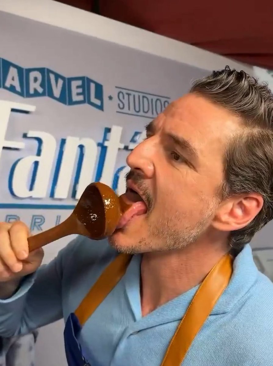 papapascal__'s tweet image. chef’s kiss literally