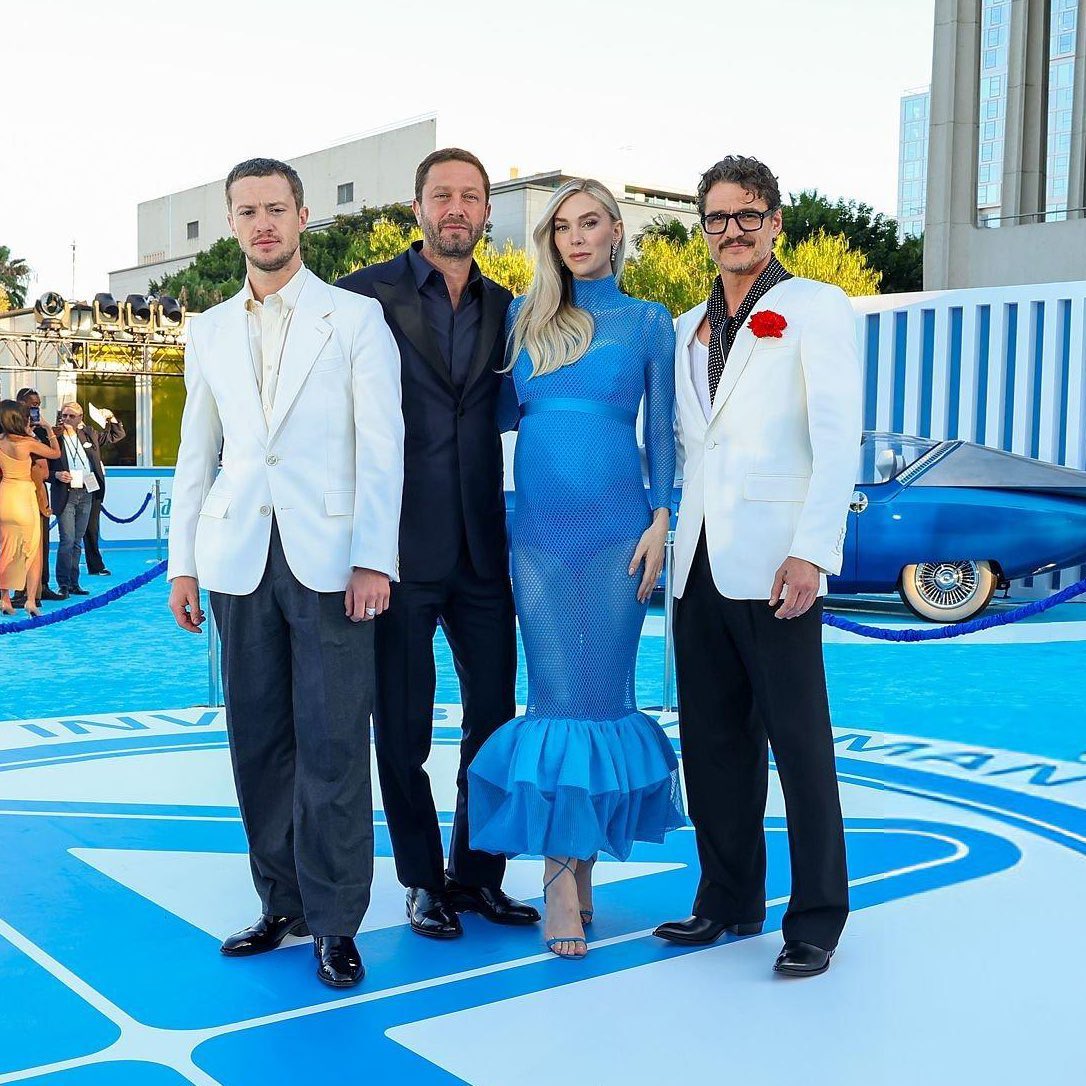 papapascal__'s tweet image. this is what the inside of a bisexual’s brain looks like when they try to choose a favorite