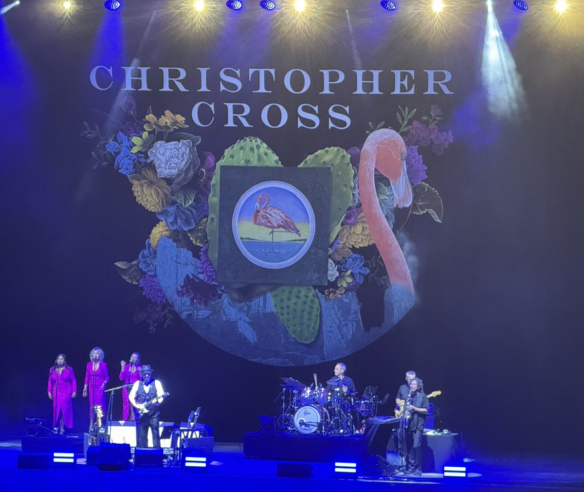 GregSankey's tweet image. Monday night 80s rock inside the @cocacolaamp (outstanding new venue in downtown Birmingham) with @MenAtWorkBand (Who Can It Be Now?) @itsMrCross (Ride Like The Wind) and @toto99com (Rosanna)!