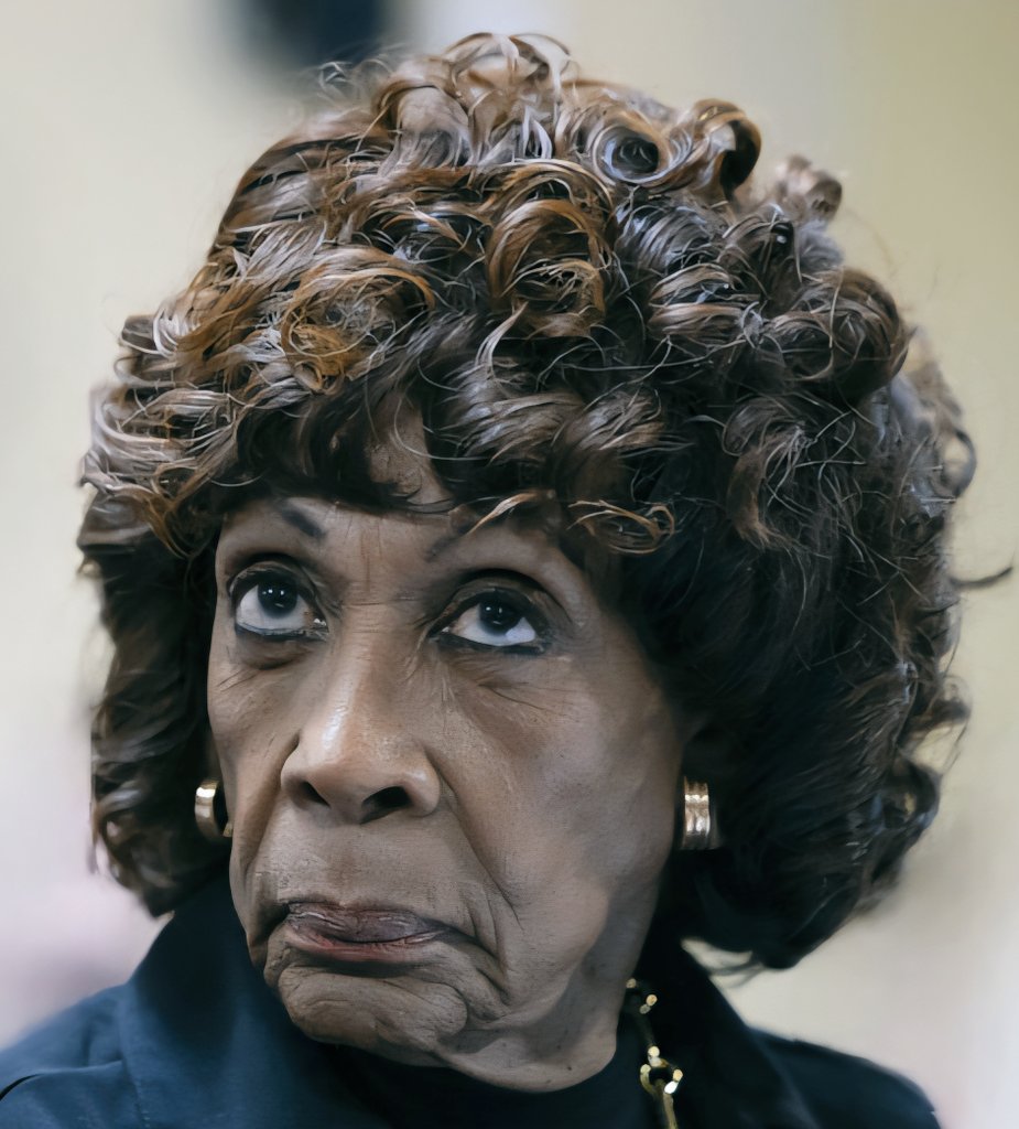 Maxine Waters said President Trump will have to go through her first before arresting Obama.😱

What should Trump do?🤔🤣