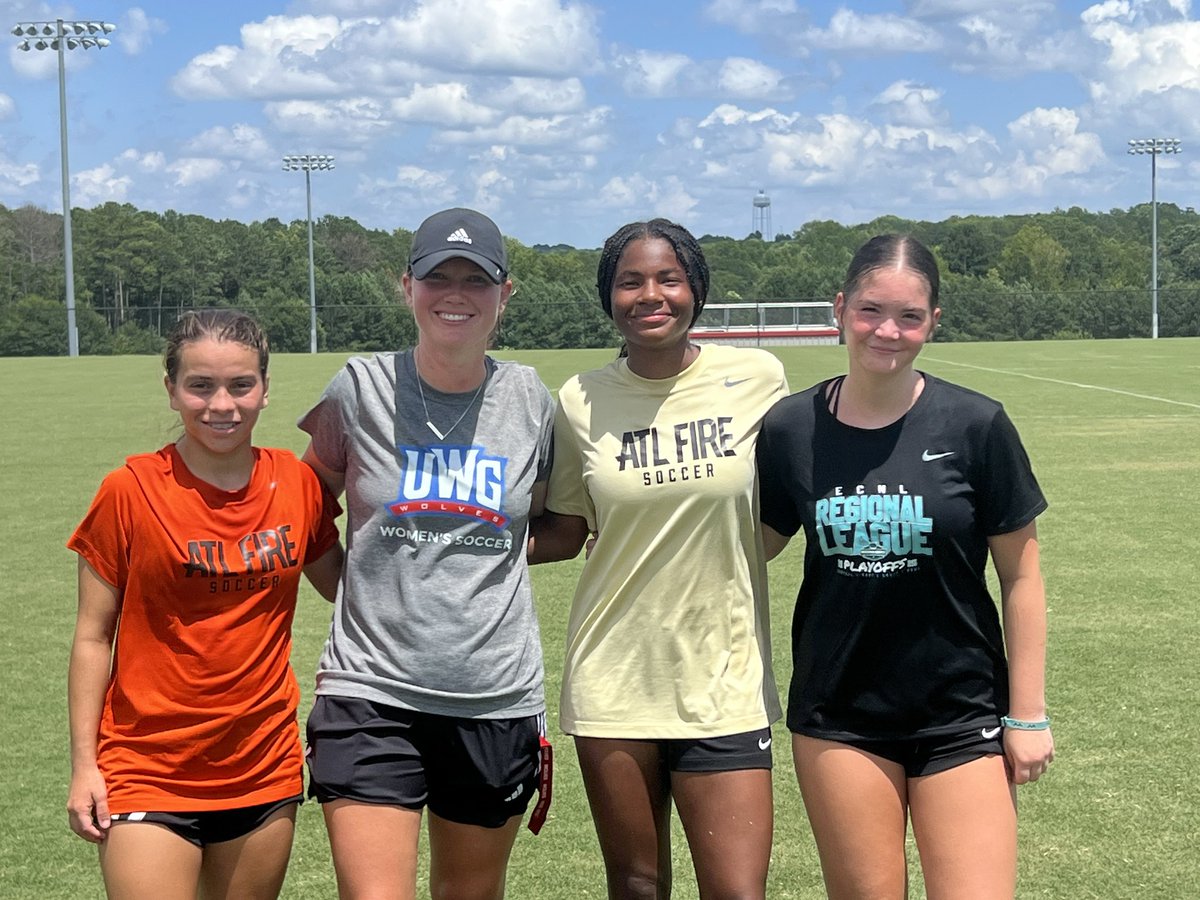 maiabrock16's tweet image. Grateful to attend the @UWGSoccer elite ID camp this past weekend. Special thanks to Coach @MallorySayre, assistant coaches, and players for such a great learning experience.💙 #ilovethisgame #goalgetter #practicemakesprogress

@atlantaunitedsa @afu09gecnlr @DomMartelli…