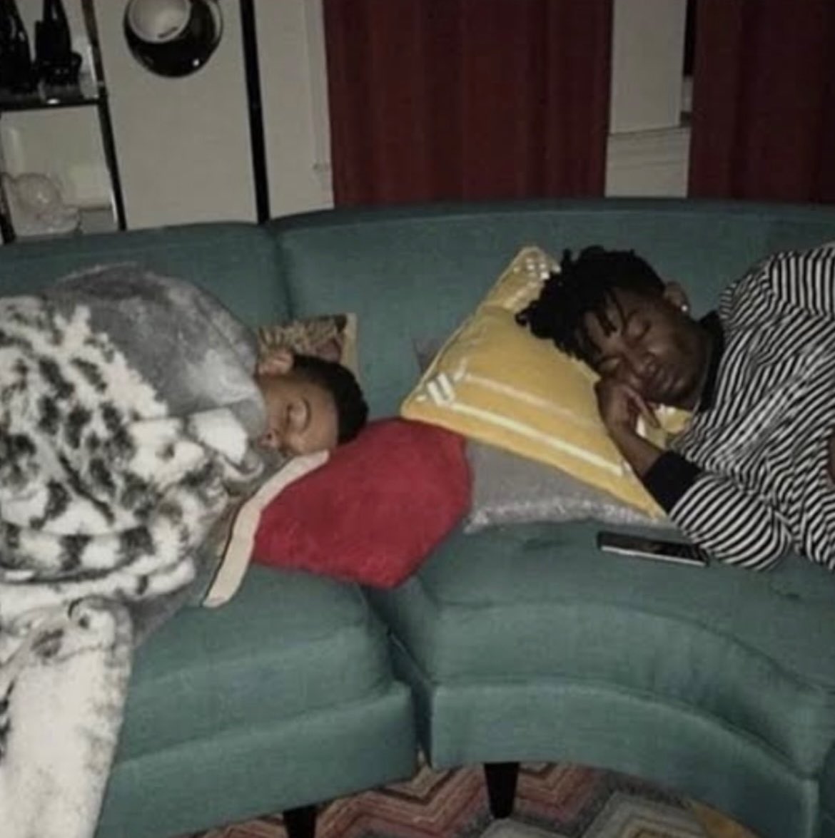 almightyyglo1's tweet image. D Savage and Playboi Carti (2016)
