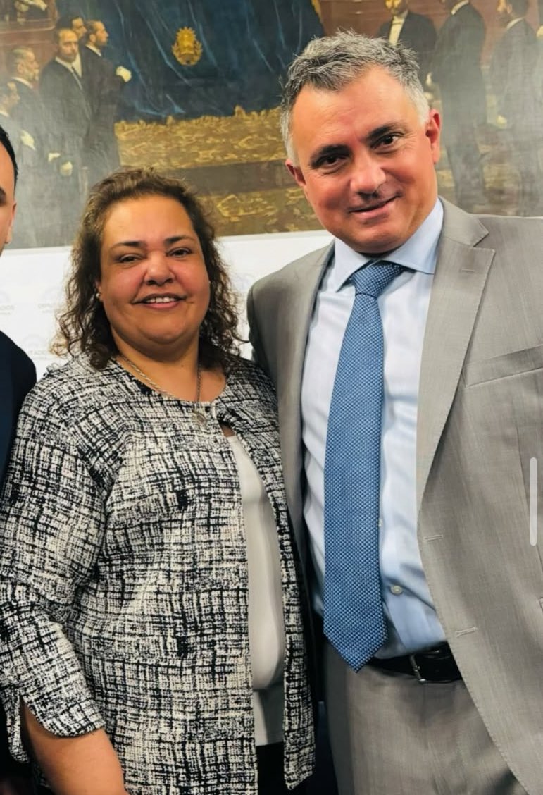 Tomidiazcueto's tweet image. 🚨Se complica el panorama para los laderos de Pareja🚨
Después de la feria judicial presentarán más chats. Concejales que fueron dejados de lado.. se van a presentar a la Justicia con capturas.
Parece que @MiriamNiveyro era bastante desprolija y en los chats de coordinación…