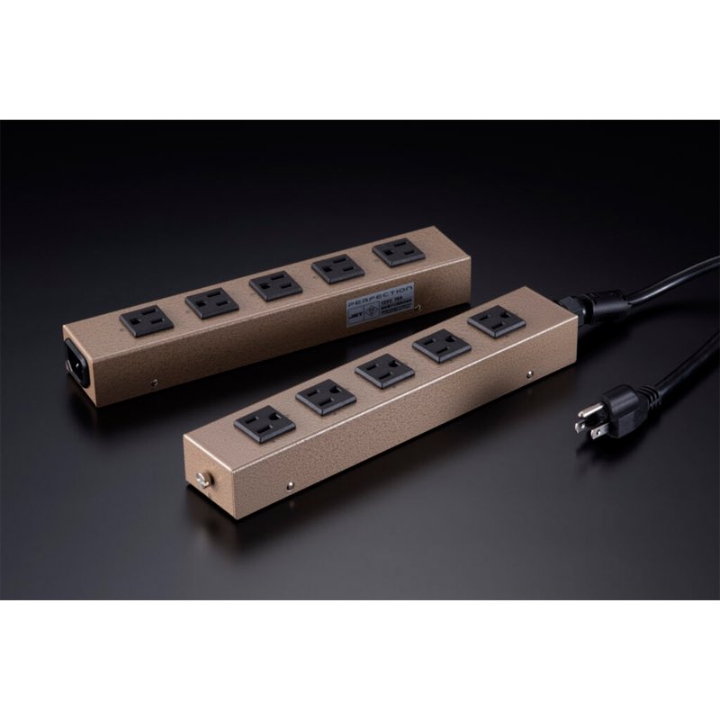 SmithsDigital's tweet image. 🔱本日の商品入荷情報のご案内1️⃣🔱
☀️おはようございます☀️
本日は電源関連製品🪫がいっぱい入荷しておりますので、随時ご案内をさせて頂きます💁🏼♀️←展示機も入荷してますよ〜🤭…