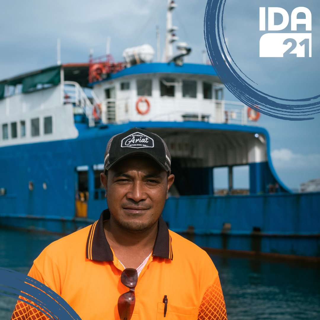 WBG_IDA's tweet image. "For Tonga, development is a big agenda, but climate change continues to undermine that. We want to know that when the next cyclone happens, our infrastructure will survive.”
Learn how #IDAworks to build resilience in Pacific Island countries: wrld.bg/io2M50WsmKb