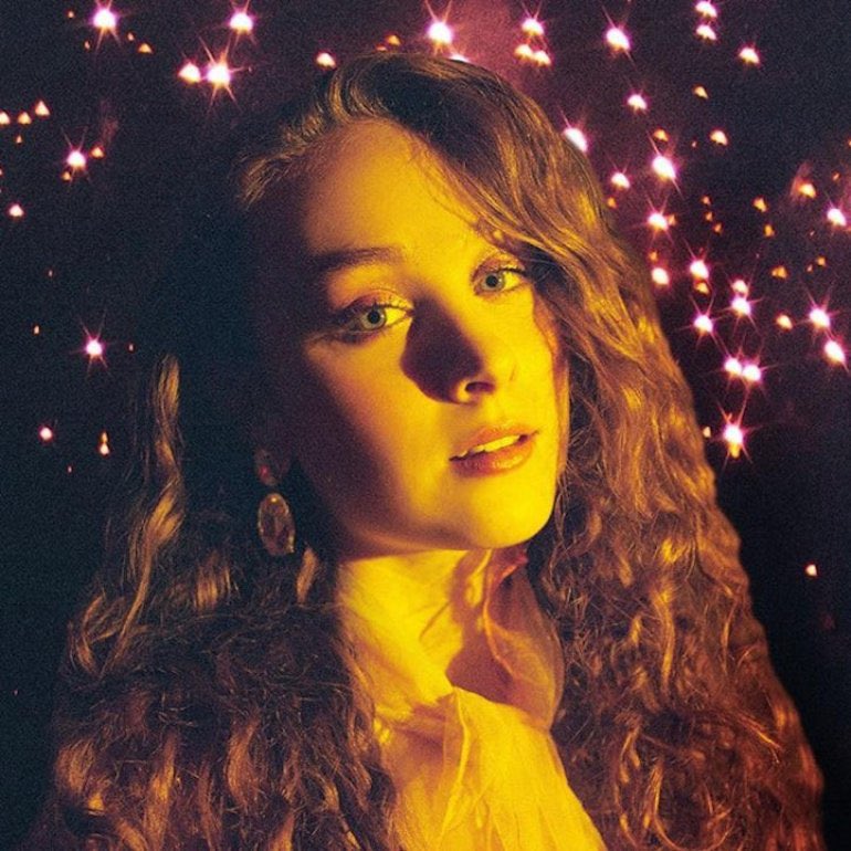 ChappellData's tweet image. Chappell Roan’s “Pink Pony Club” surpasses 800 million streams on Spotify.