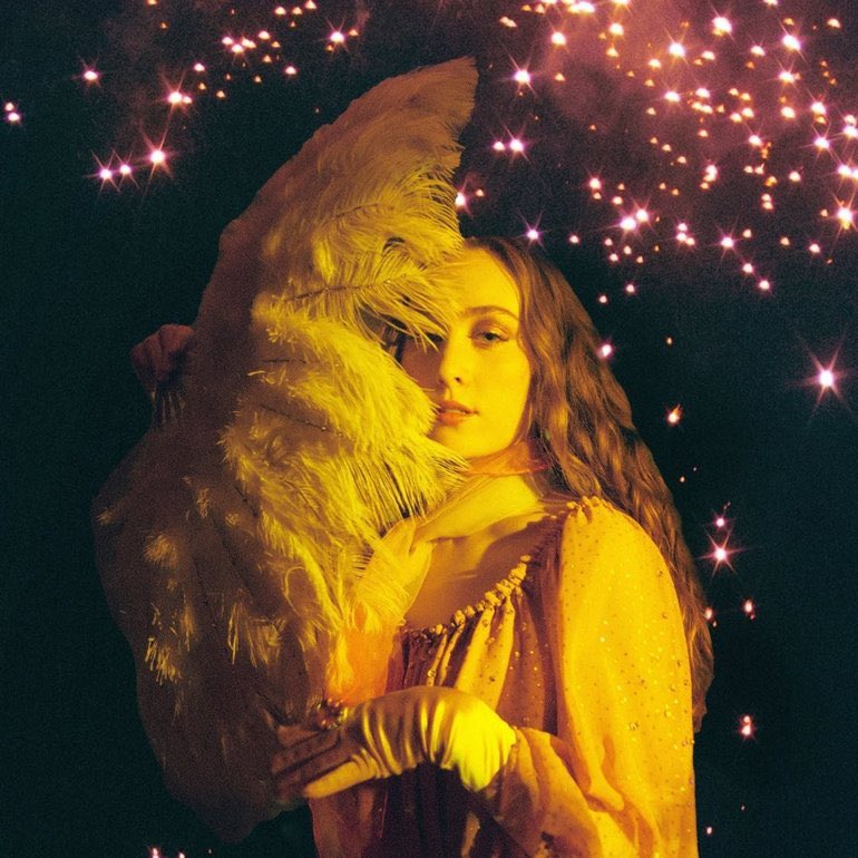 ChappellData's tweet image. Chappell Roan’s “Pink Pony Club” surpasses 800 million streams on Spotify.