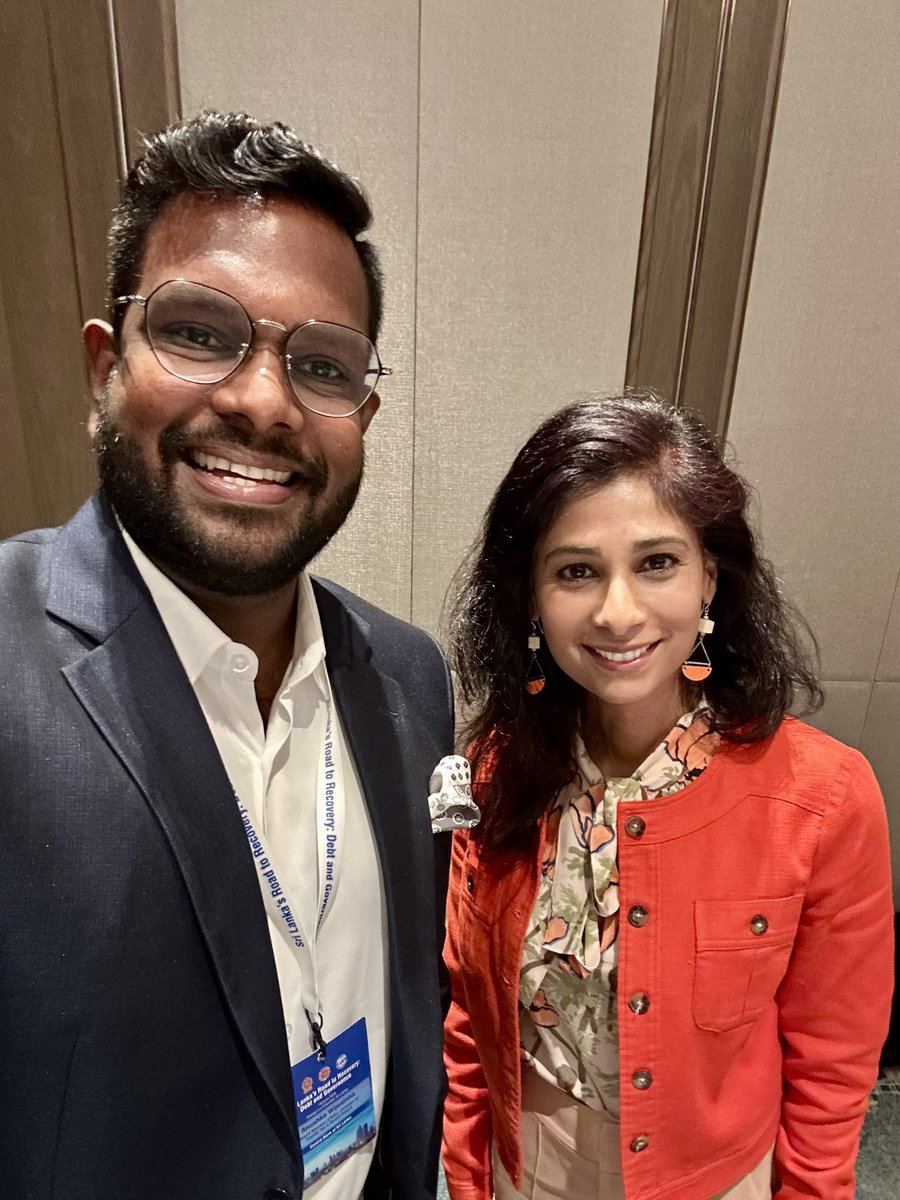 anushwij's tweet image. Here’s to a fantastic return to academia and adding new evidence and insights on global macro, @GitaGopinath! It was wonderful meeting you during your visit to Colombo and exchange frank views on #SriLanka’s economic trajectory