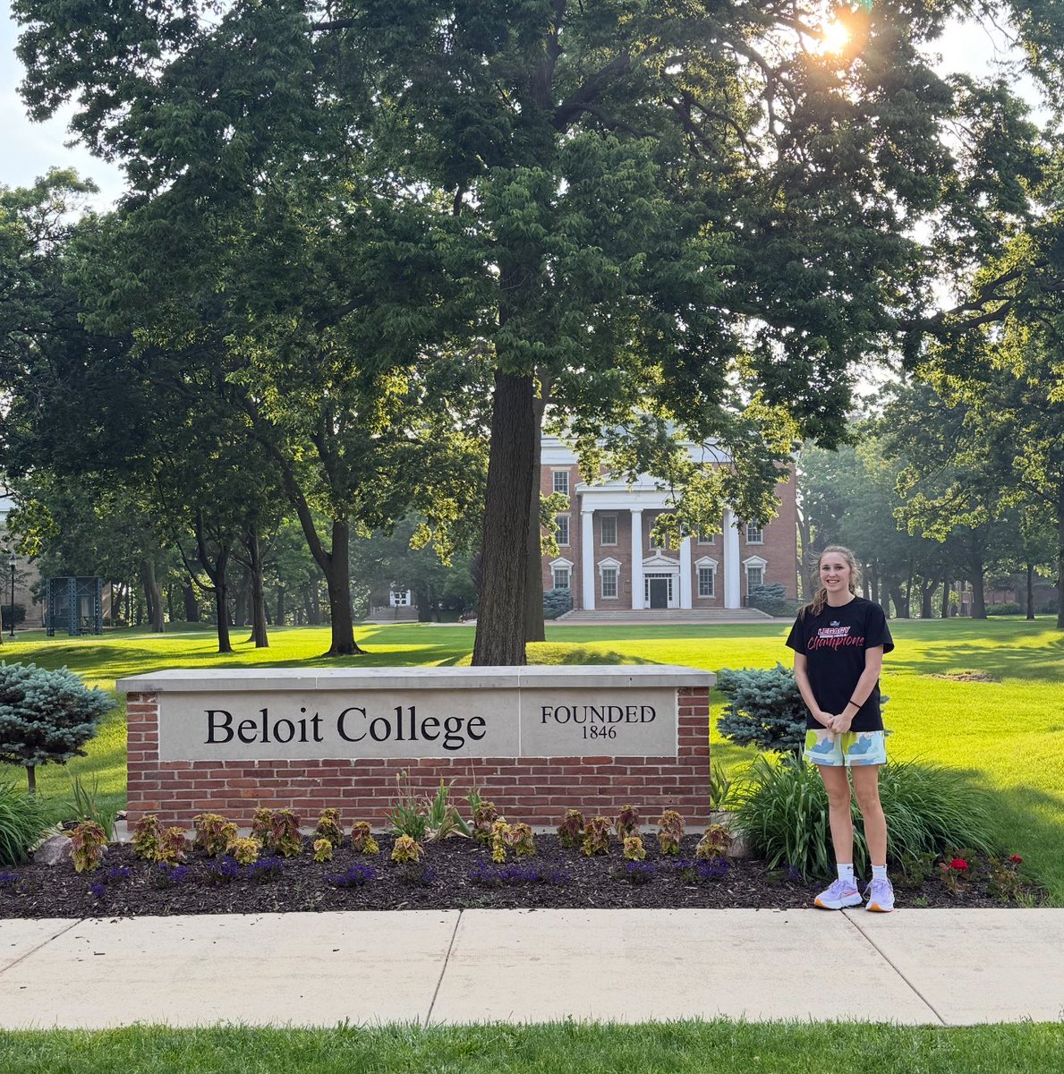 Adalyn Long tweet media