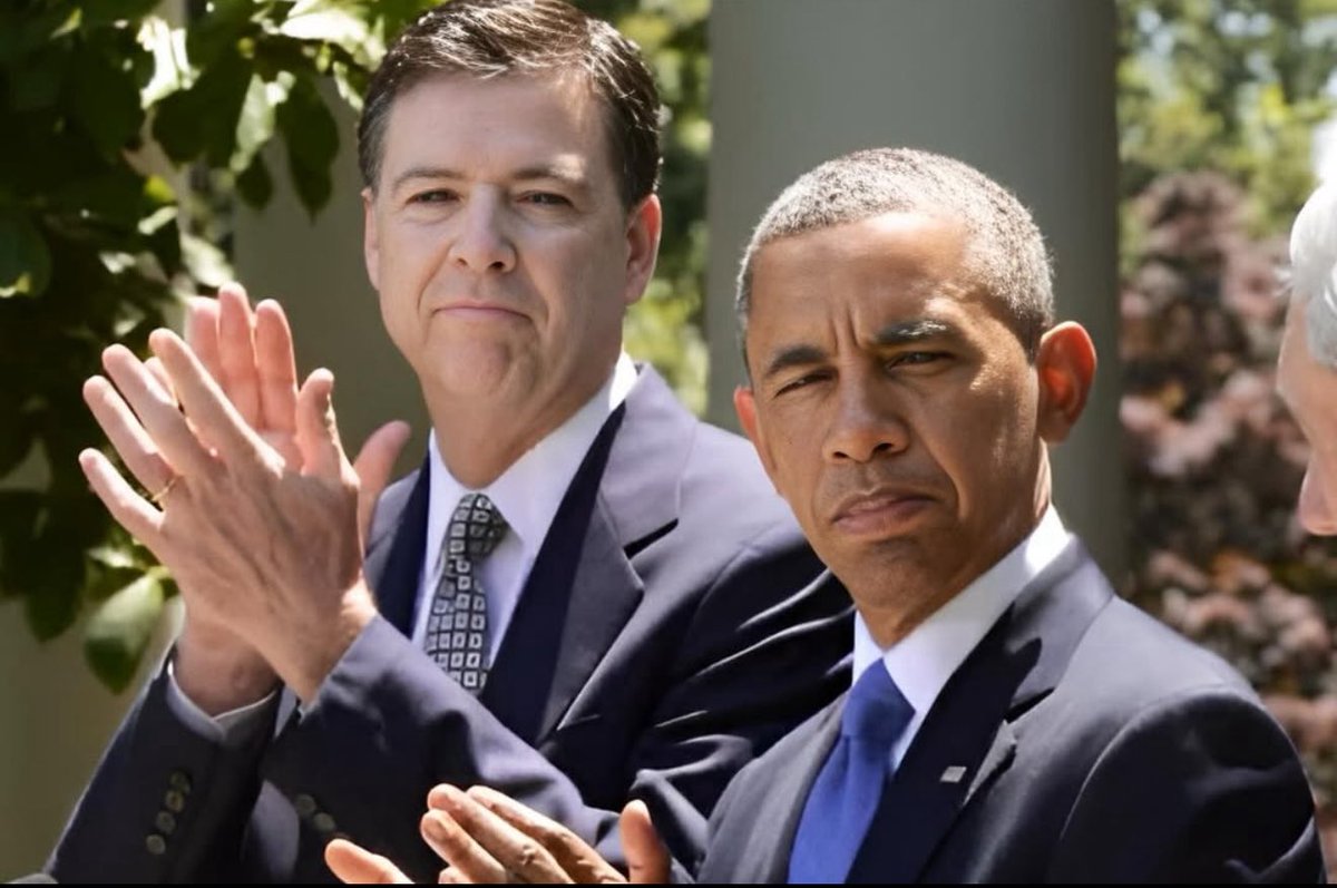 seaofmudapparel's tweet image. 🚨 The Department of Justice just confirmed that President Obama ordered the FBI to shut down the Clinton email scandal. FBI Director James Comey followed orders and buried it.
📍We knew this - Obama was emailing classified info to Clinton through his official phone to her…