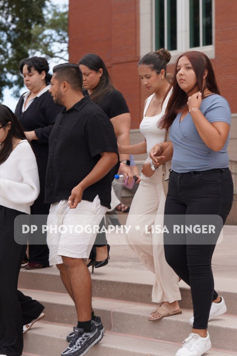 LisaWithALens's tweet image. 