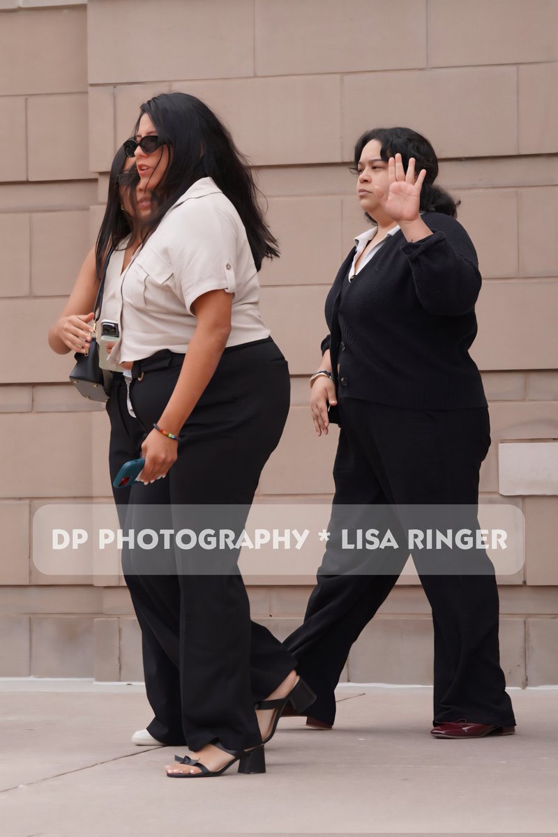 LisaWithALens's tweet image. 