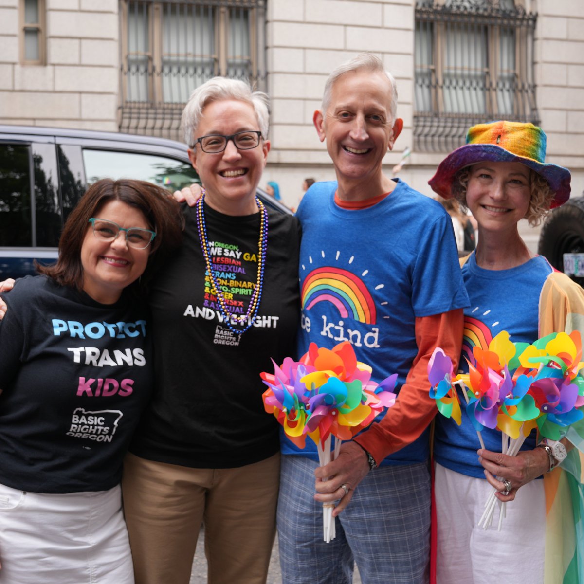 GovTinaKotek's tweet image. Happy #Pride Oregon. Let’s all work to make sure Oregon remains a place where we can live authentically, love who we love, and all thrive together.
