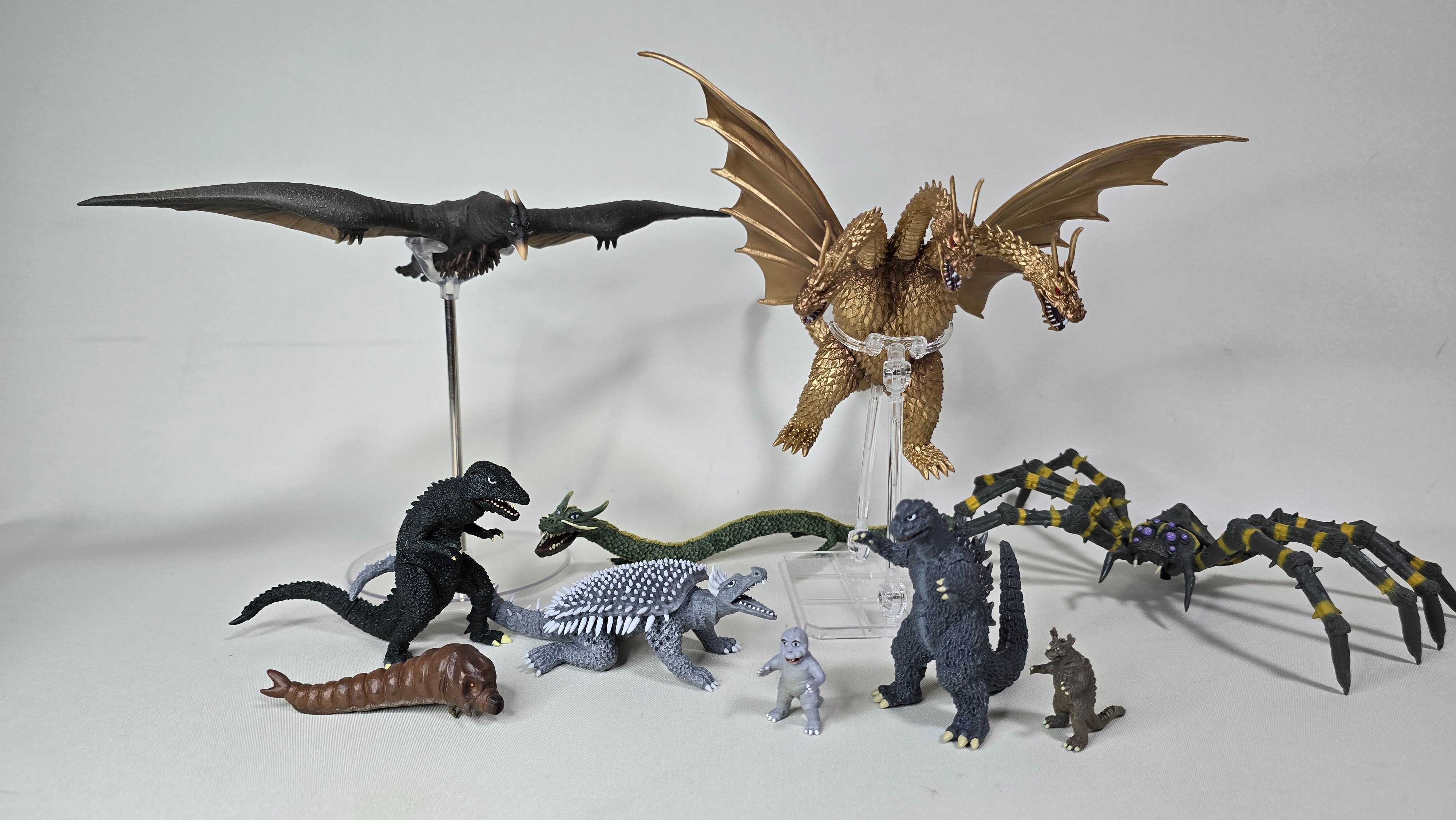 特撮大百科　怪獣総進撃より　小笠原怪獣ランド 特撮大百科 怪獣総進撃より 小笠原怪獣ランド - メルカリ