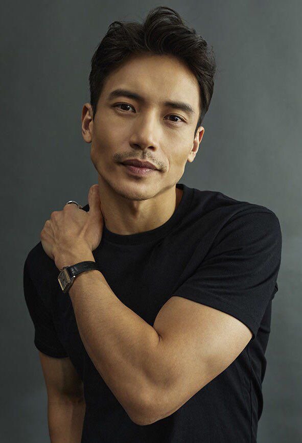 filmsbratz's tweet image. — simone ashley & manny jacinto starring in a romcom together would be everything. i need it NOW! inject it into my veins, it’d be so powerful 🫶🏾🏹💌🎞️
