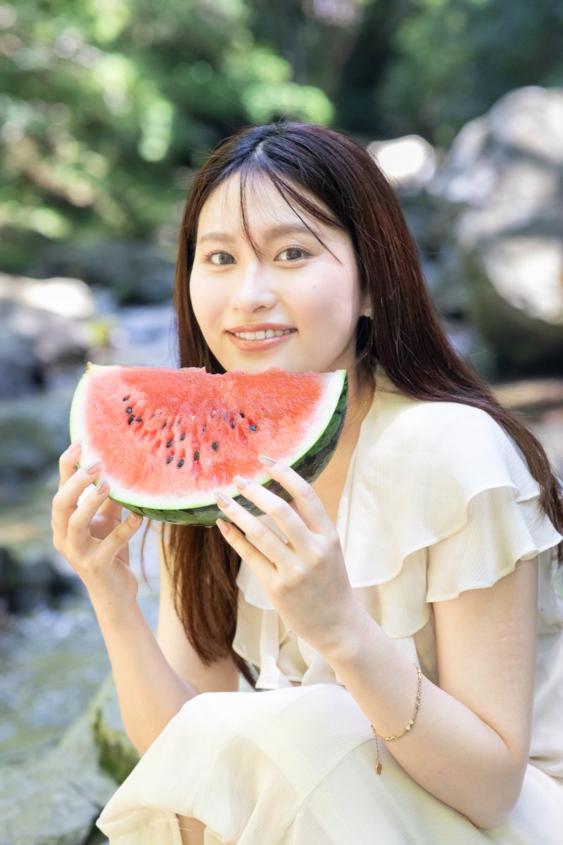 root_ko's tweet image. 撮り始めて７年目🤗この夏もhikaちゃんの大好きなスイカの撮影は外せない🍉🤣

モデル:hikaさん
@ha_maaaru03 
#roothika 
#ポートレート #portrait