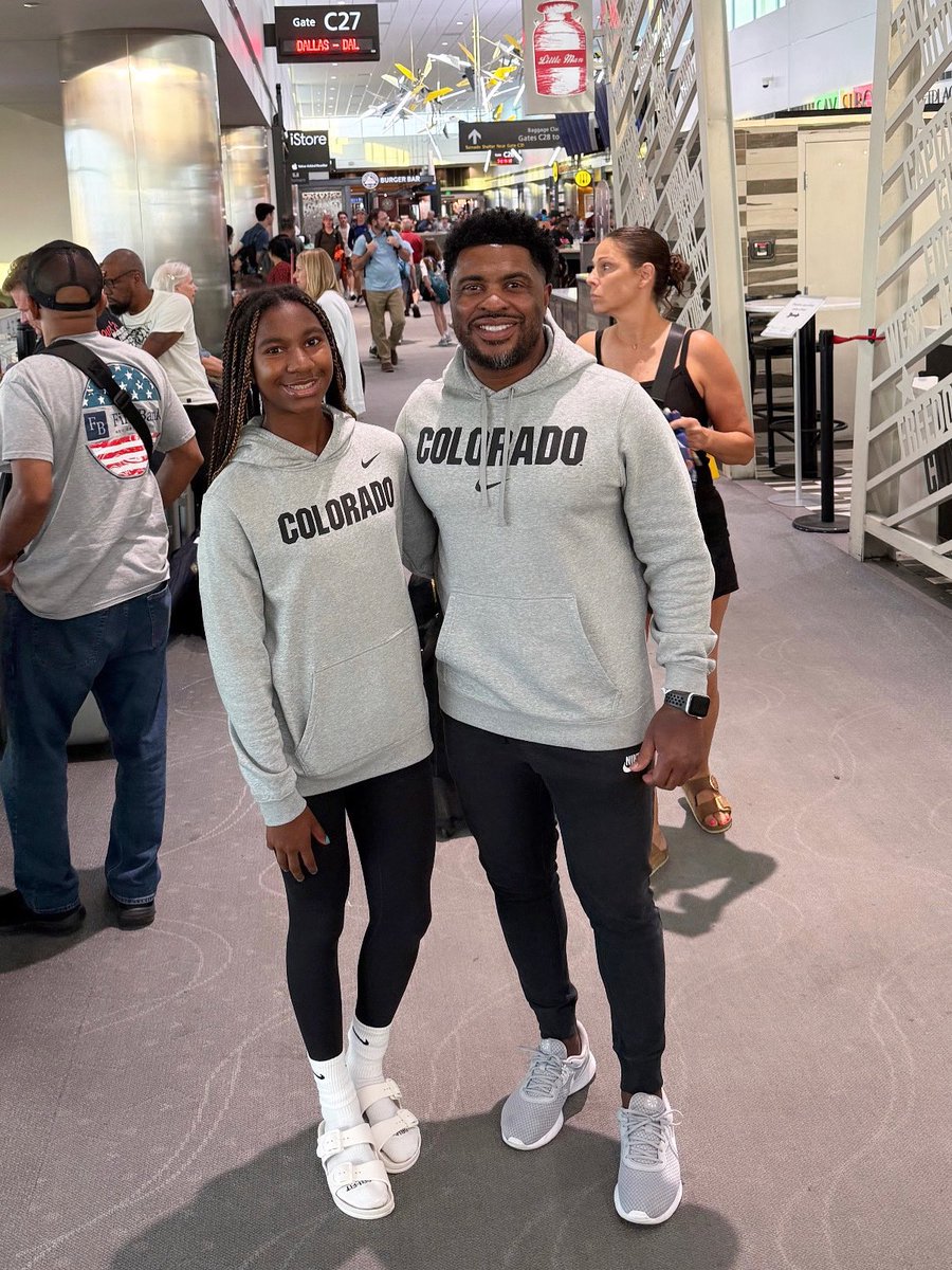 4Jmack's tweet image. Sad day as always, but the work was put in this summer. We set goals and went to work all summer. You are leaving bigger, stronger and better than ever before. I’m so proud of you babygirl. God has a plan 2025. Love always #Dad❤️